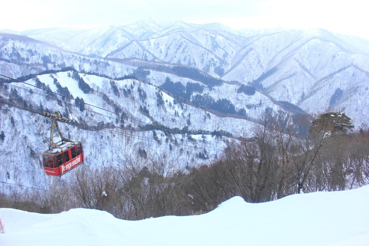 ホテル 別邸 山の季 米沢市 エクステリア 写真